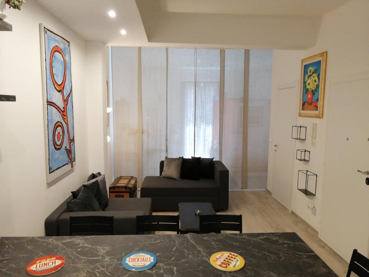 Apartamento Love Mirrors And Flowers - Affitti Brevi Italia Bari Exterior foto